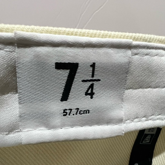 New Era, 59Fifty Fitted Hat, New York Mets, White - Picture 7 of 10